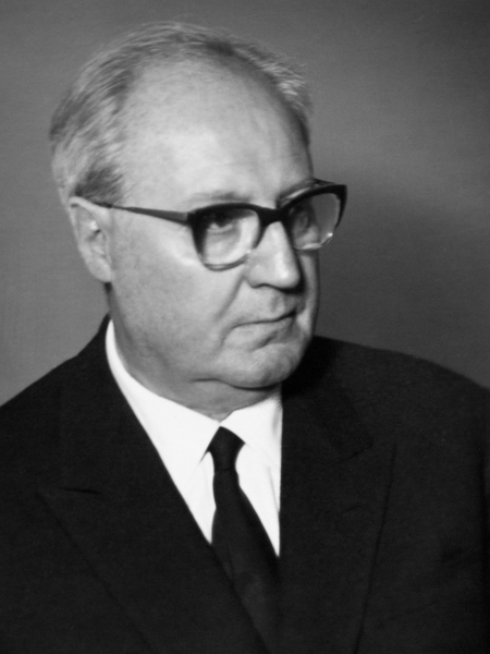 Ritratto ufficiale di Giuseppe Saragat, Presidente della Repubblica dal 1964 al 1971